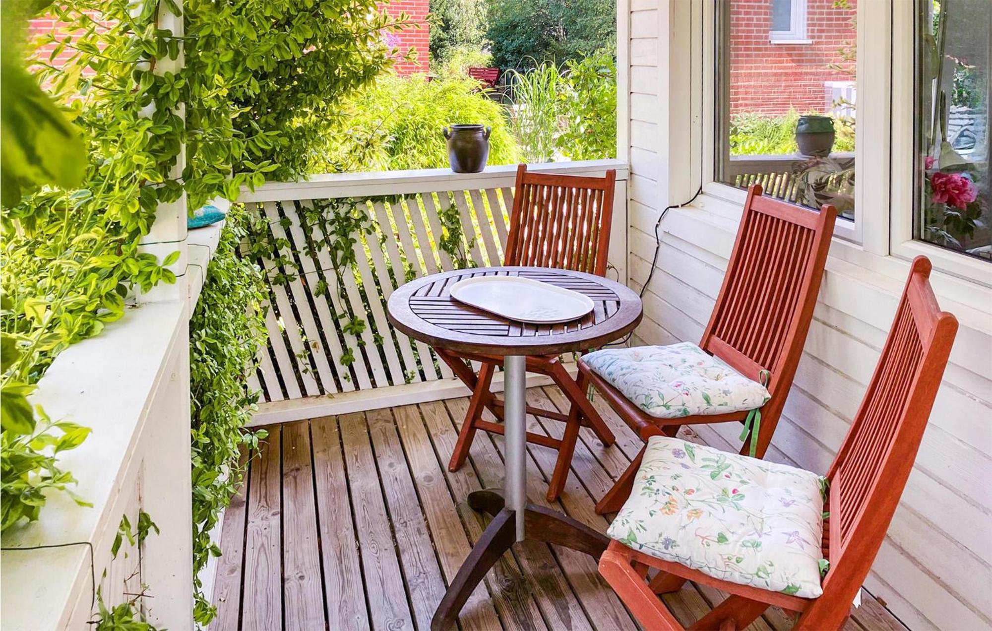 1 Bedroom Amazing Home In Hoellviken 외부 사진